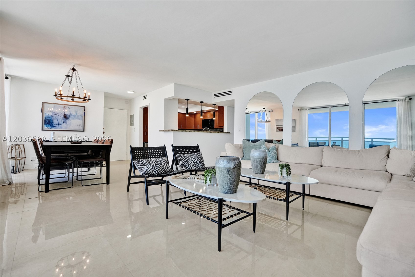 2030 S Ocean Dr 821 Property Photo 3