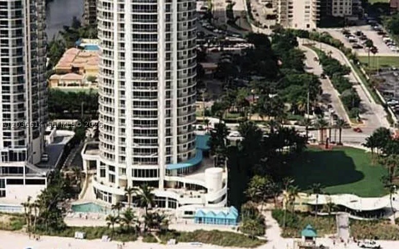 17375 Collins Ave 1008 Property Photo 1