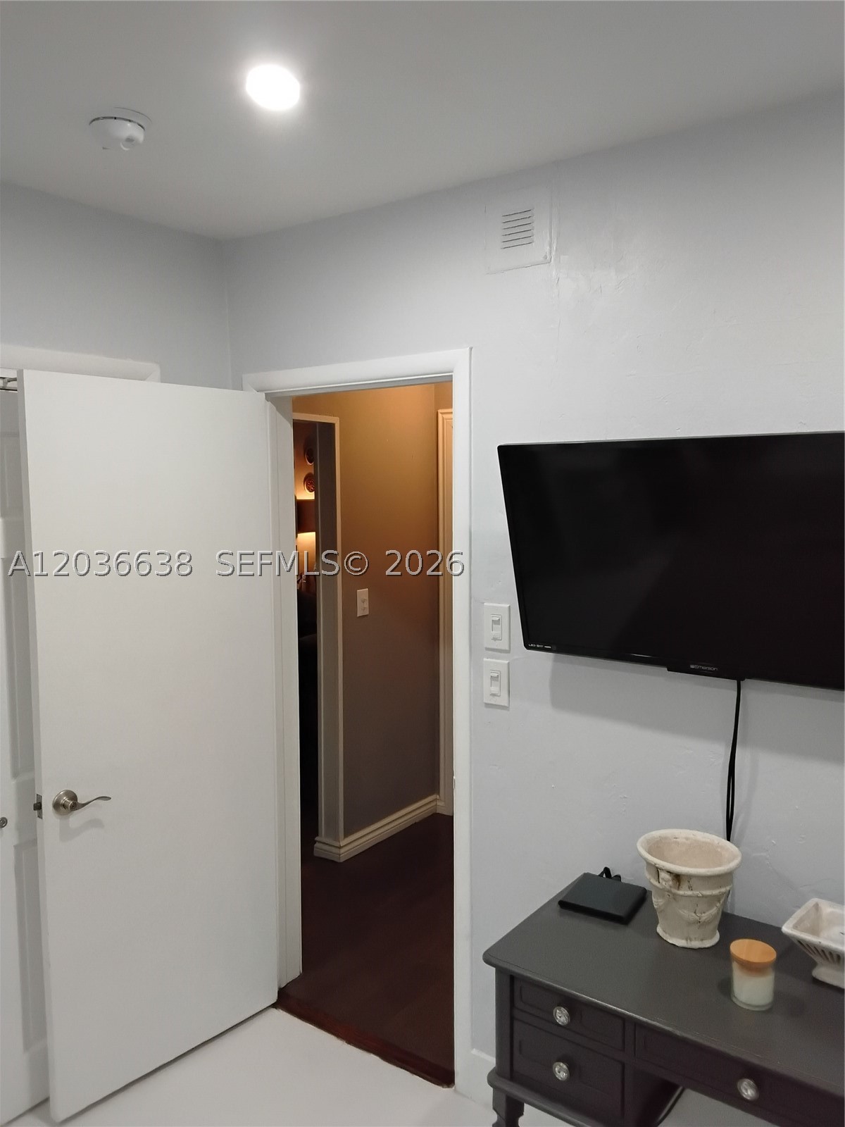 911 W Country Club Cir Property Photo 21