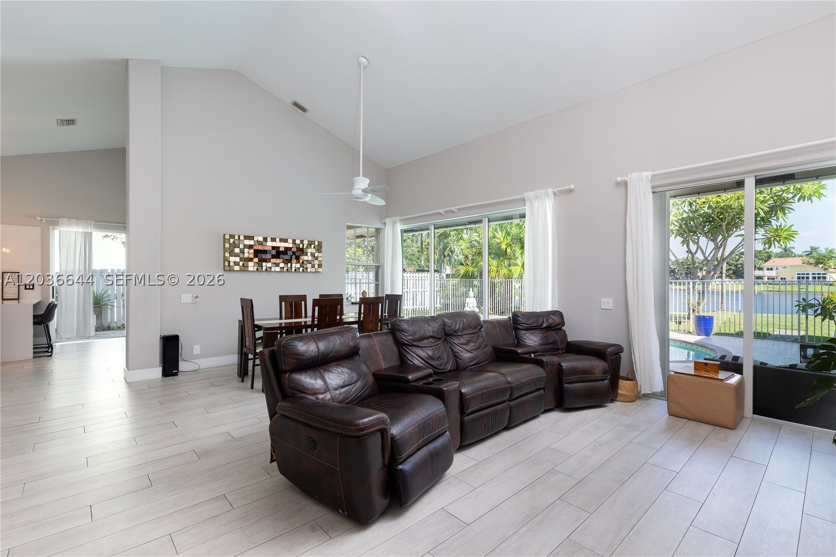 1171 Laguna Springs Dr Property Photo 15
