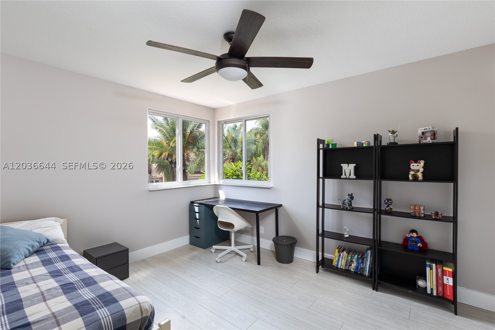 1171 Laguna Springs Dr Property Photo 28