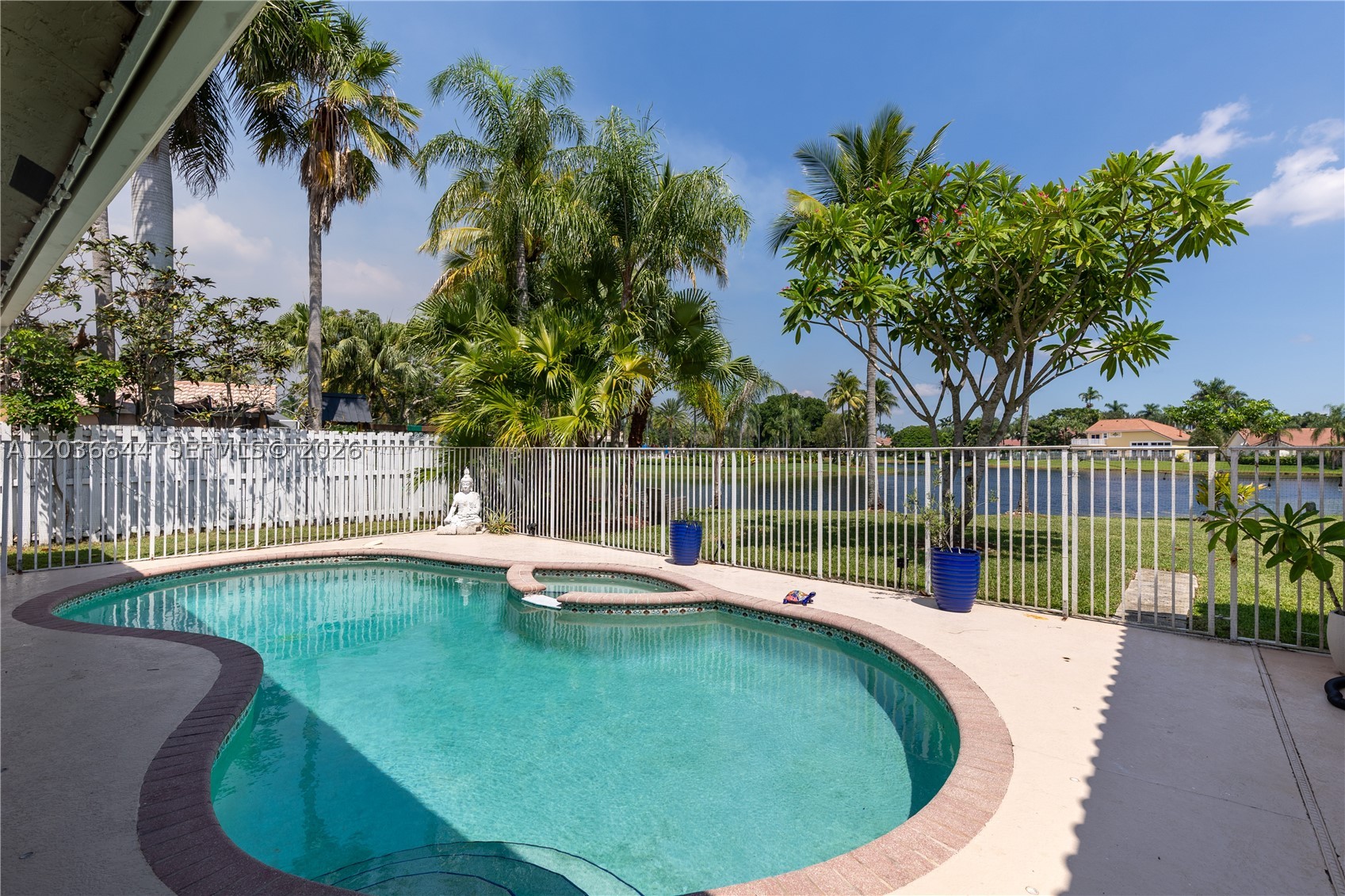 1171 Laguna Springs Dr Property Photo 32