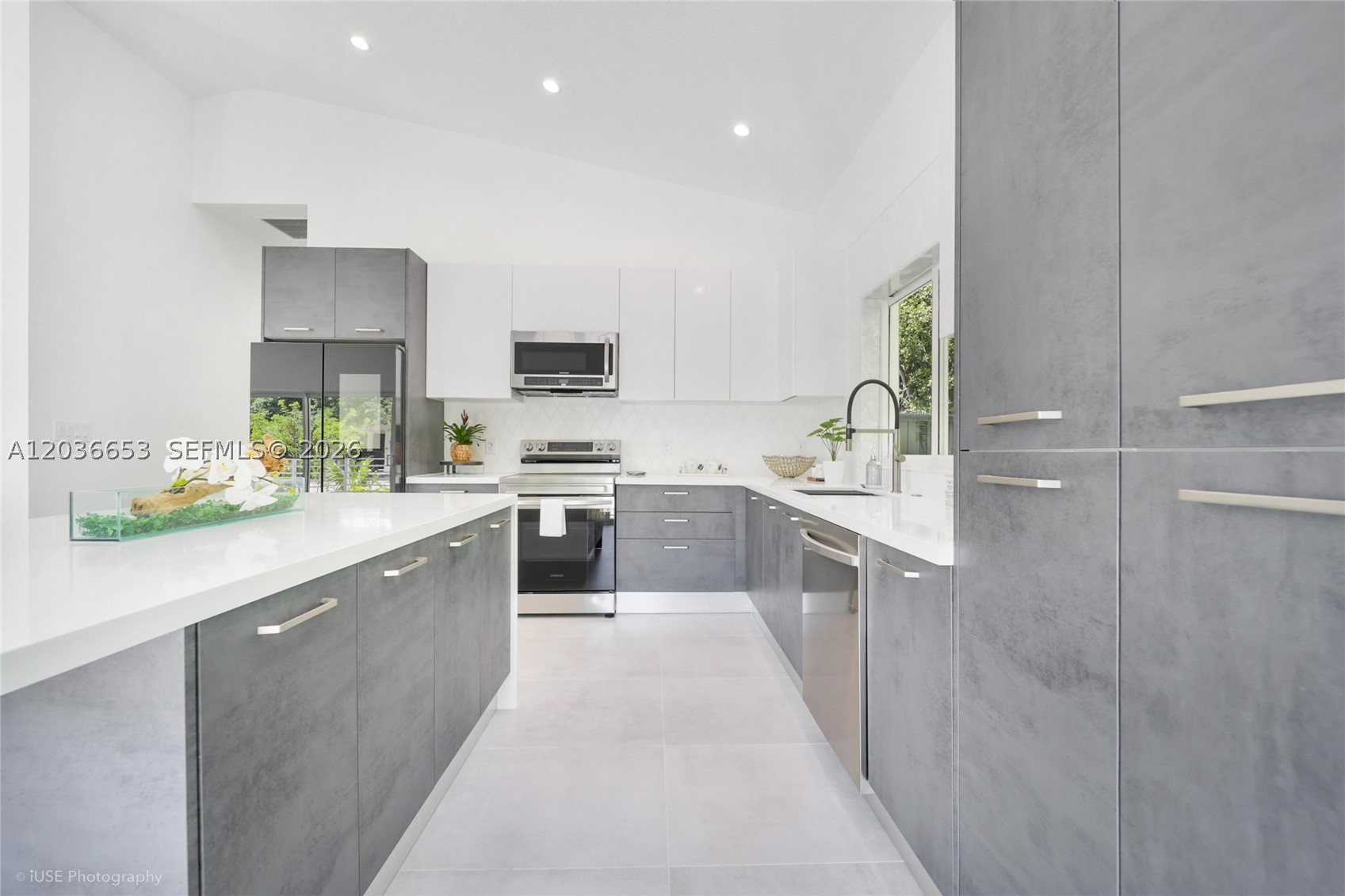 5 Bowen Dr Property Photo 3