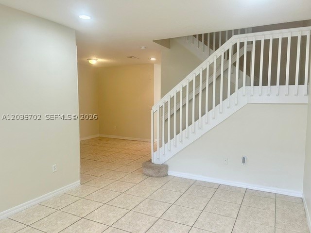 568 Ne 35th Ave Property Photo 3
