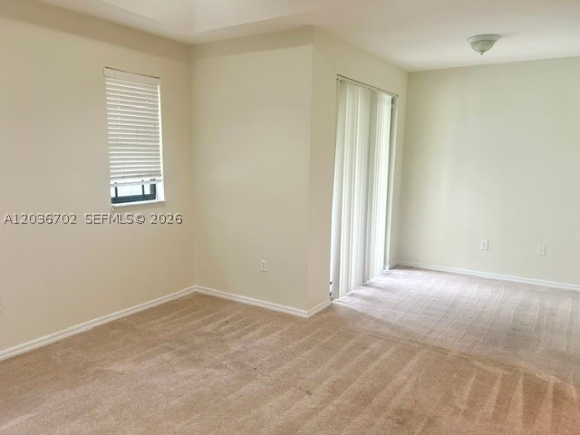 568 Ne 35th Ave Property Photo 18