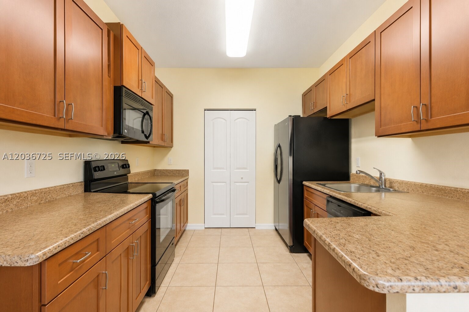 678 Ne 33rd Ter Property Photo 14