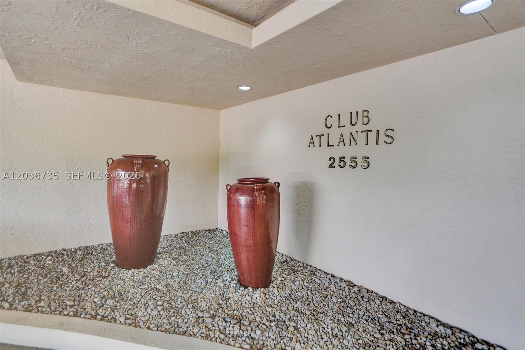 2555 Collins Ave 1508 Property Photo 61