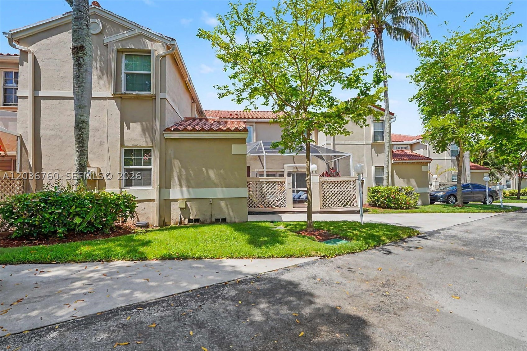 10994 Neptune Dr Property Photo 3