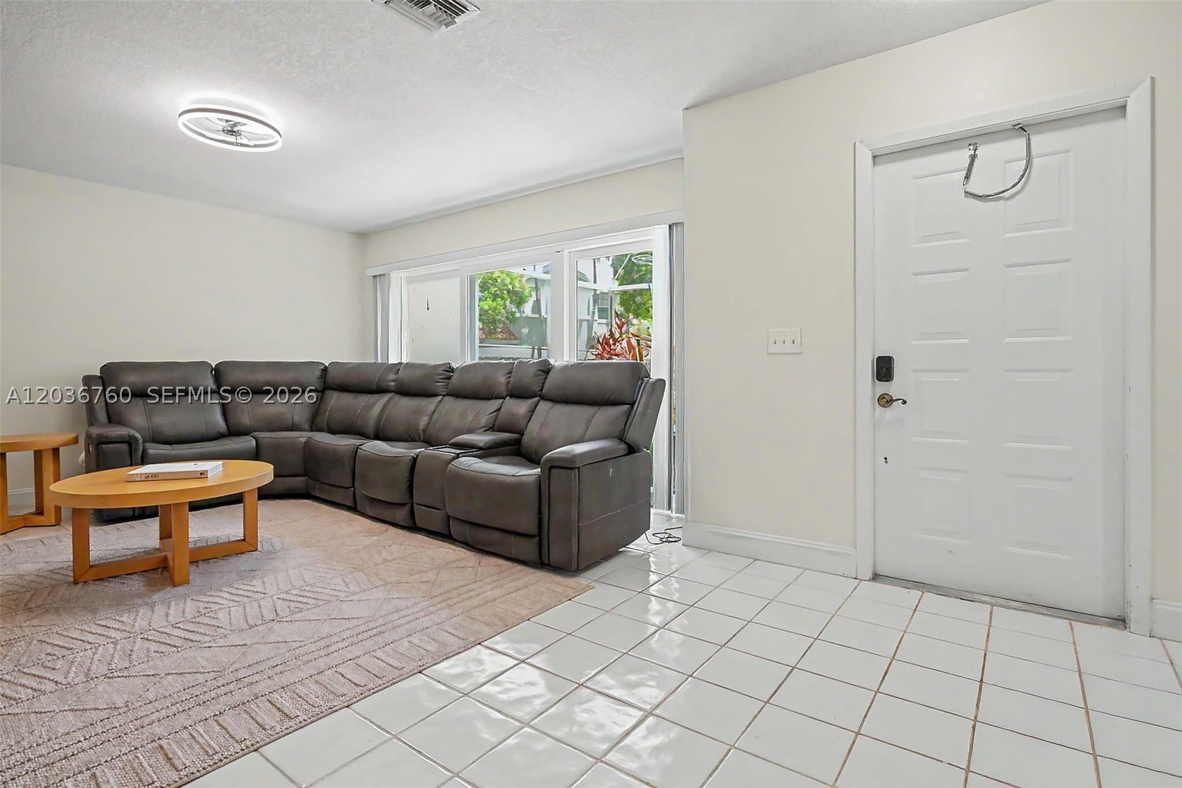 10994 Neptune Dr Property Photo 5