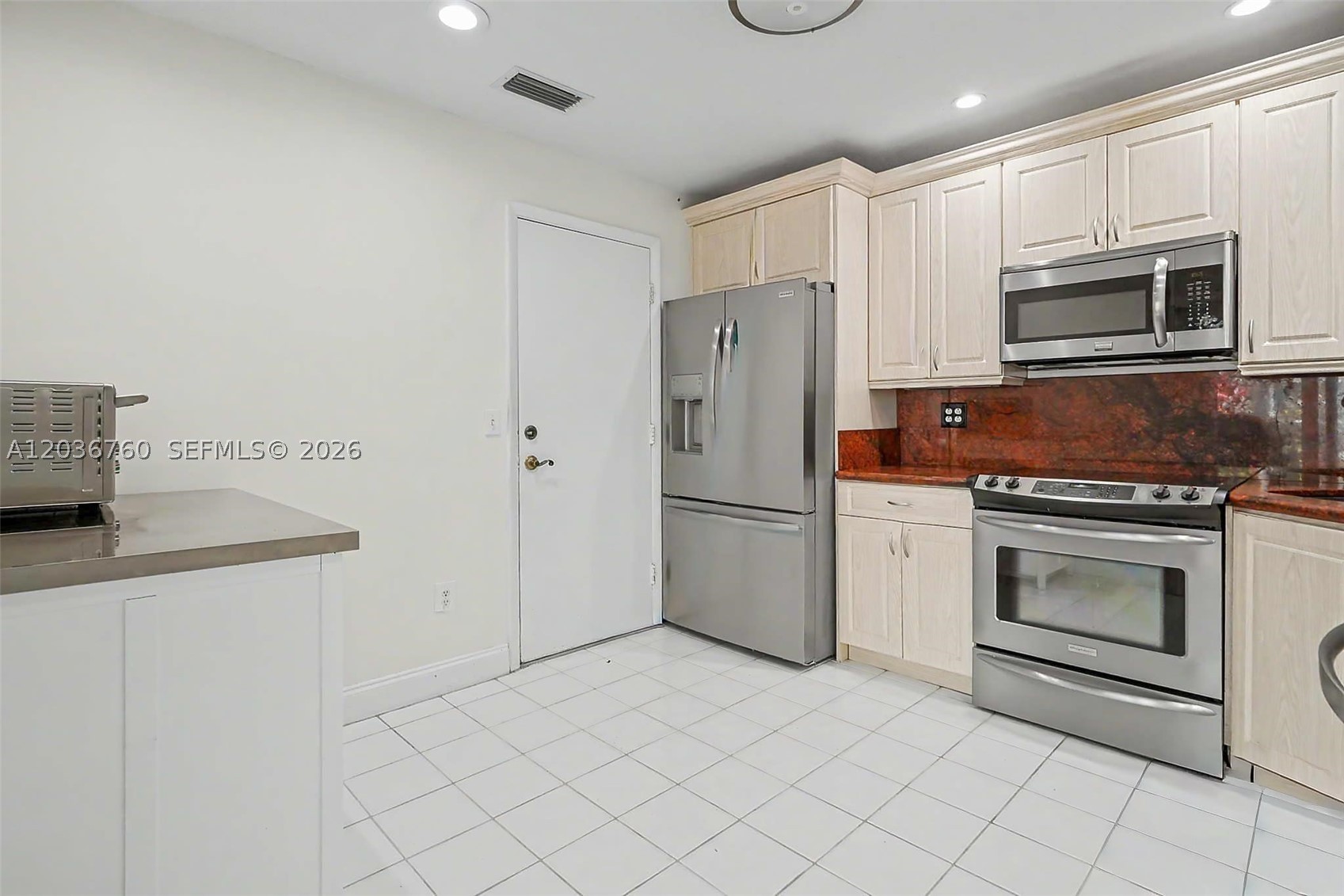 10994 Neptune Dr Property Photo 17