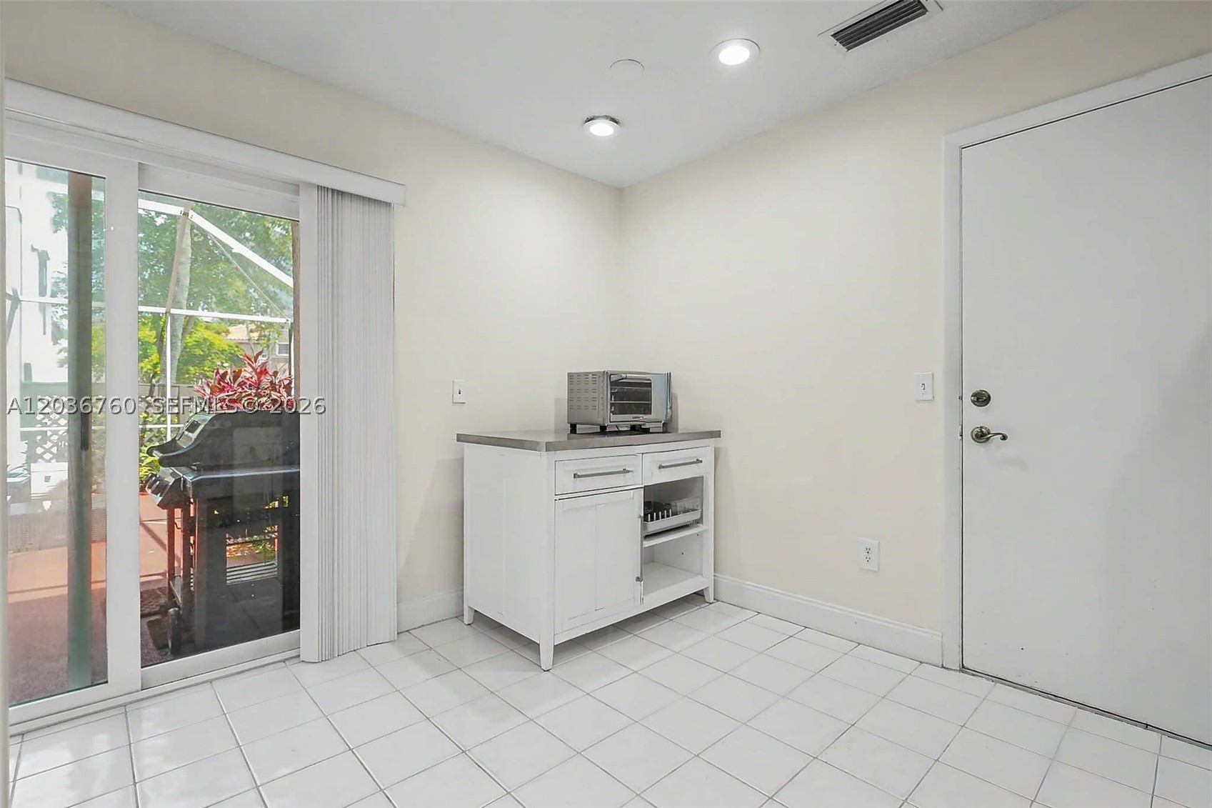 10994 Neptune Dr Property Photo 21