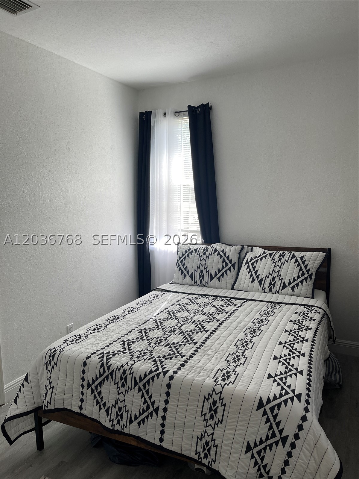 2432 Sw 99th Way Property Photo 8