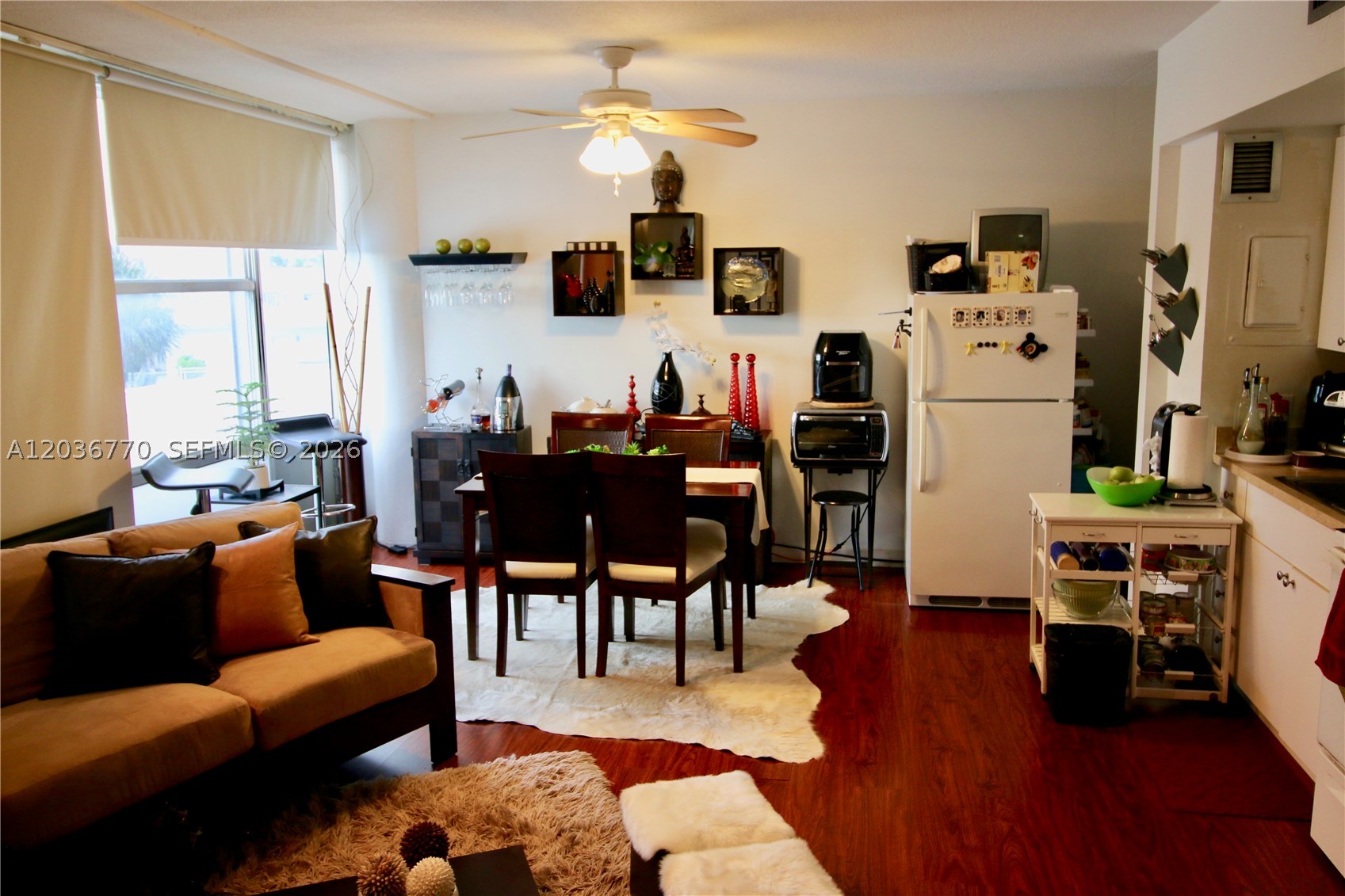 900 Bay Dr 215 Property Photo 4