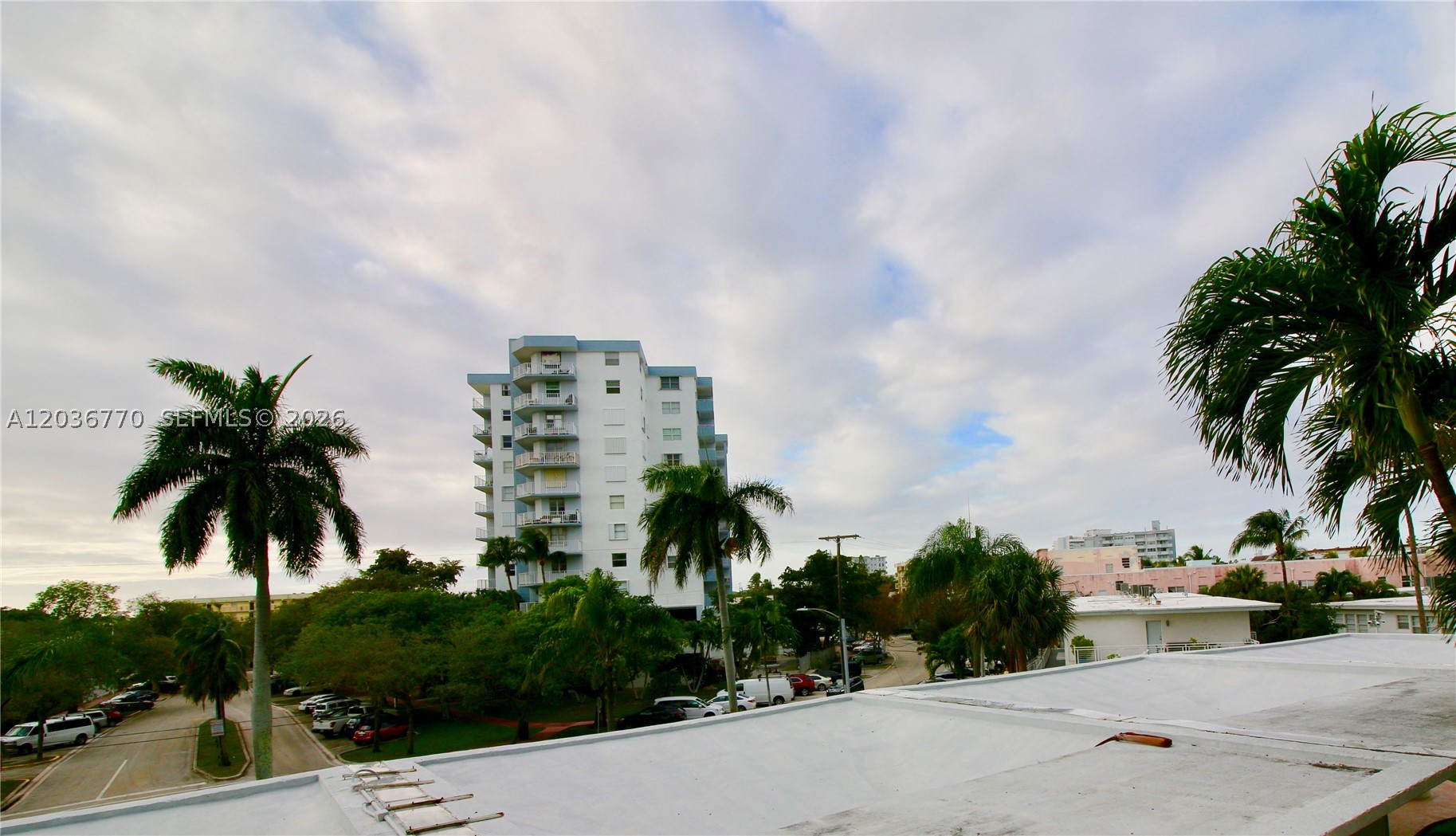 900 Bay Dr 215 Property Photo 19