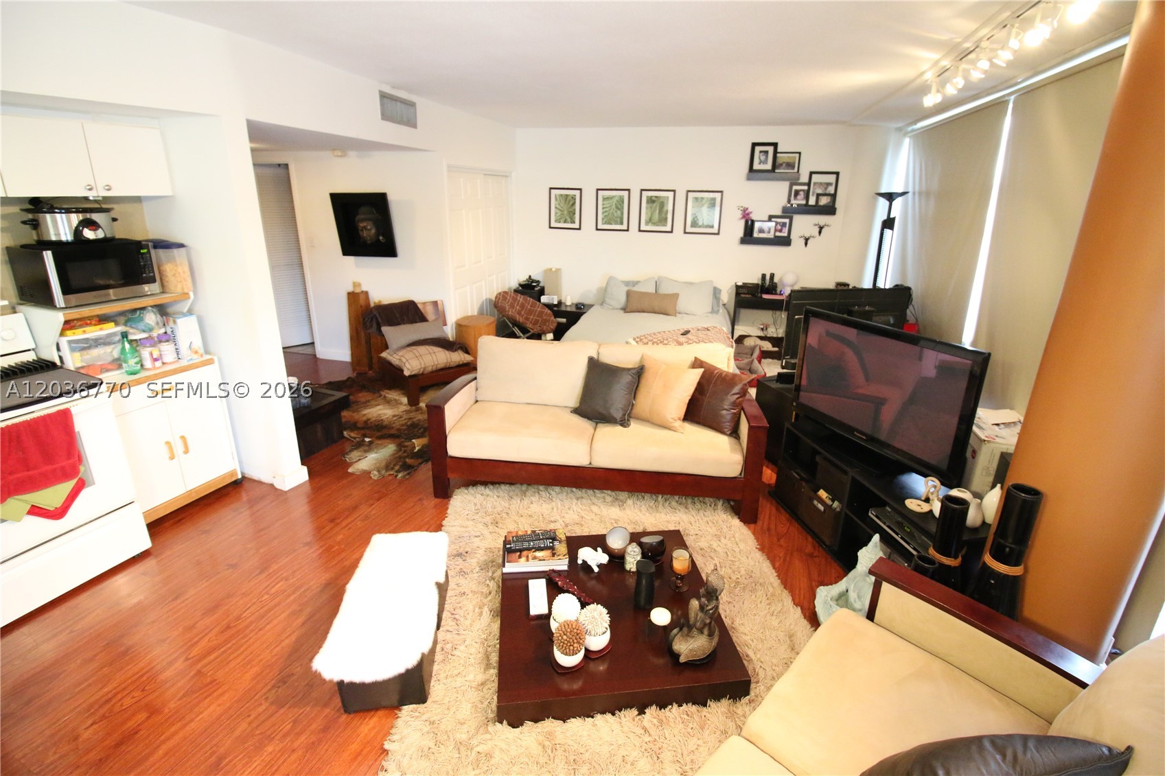 900 Bay Dr 215 Property Photo 21