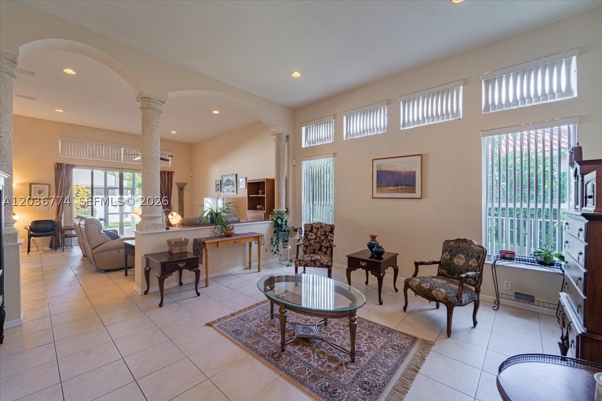 5932 Nw 56th Cir Property Photo 4