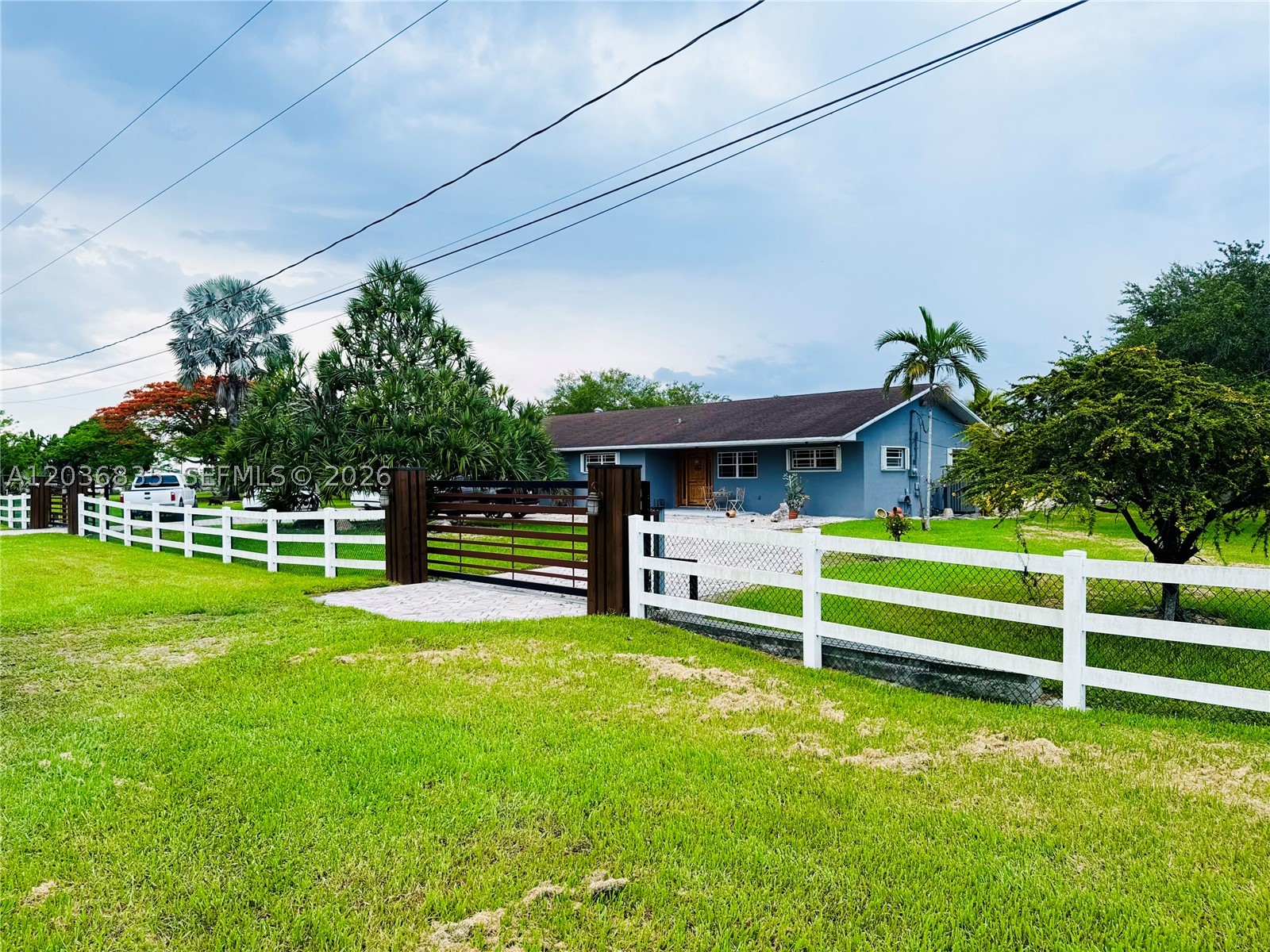 21217 Sw 160 St Property Photo 1