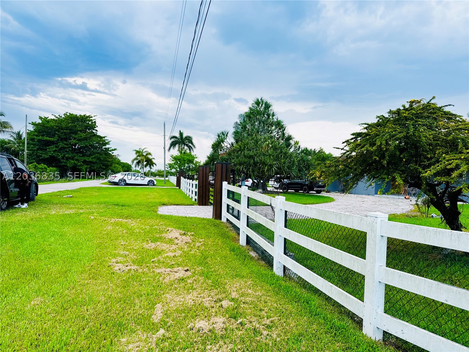 21217 Sw 160 St Property Photo 4