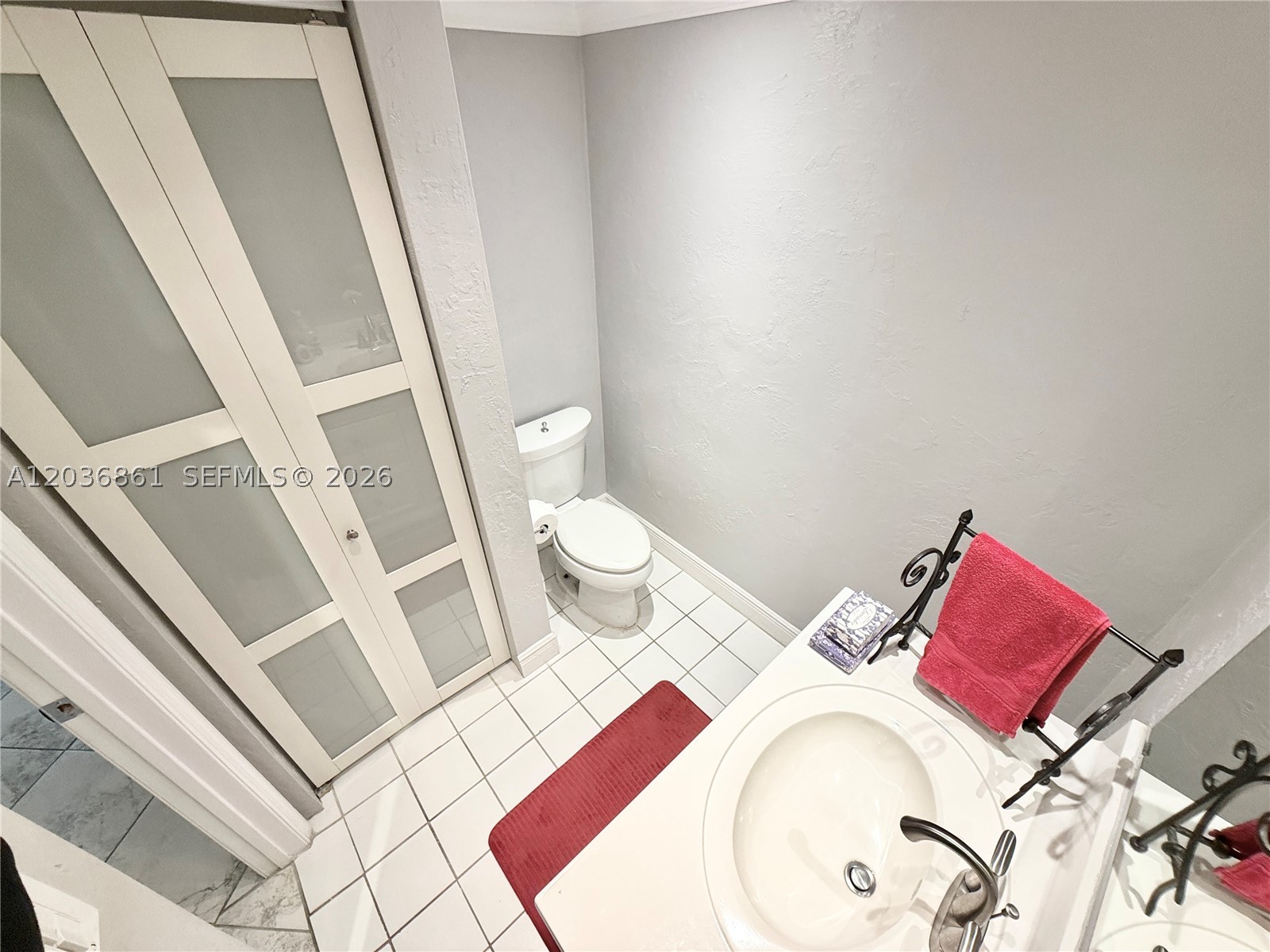 1000 Sw 12th St 201 Property Photo 14