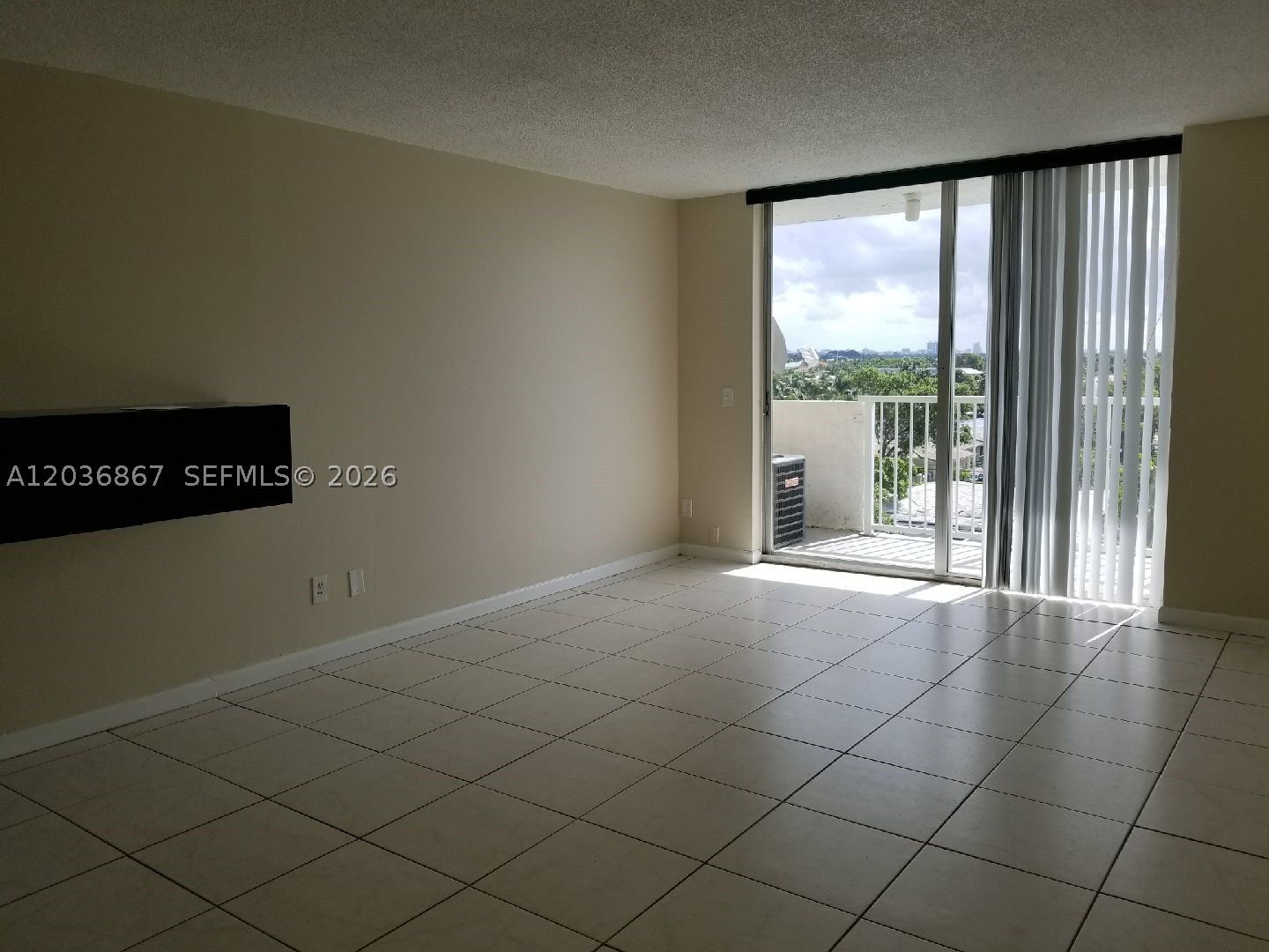 A12036867 Property Photo 3