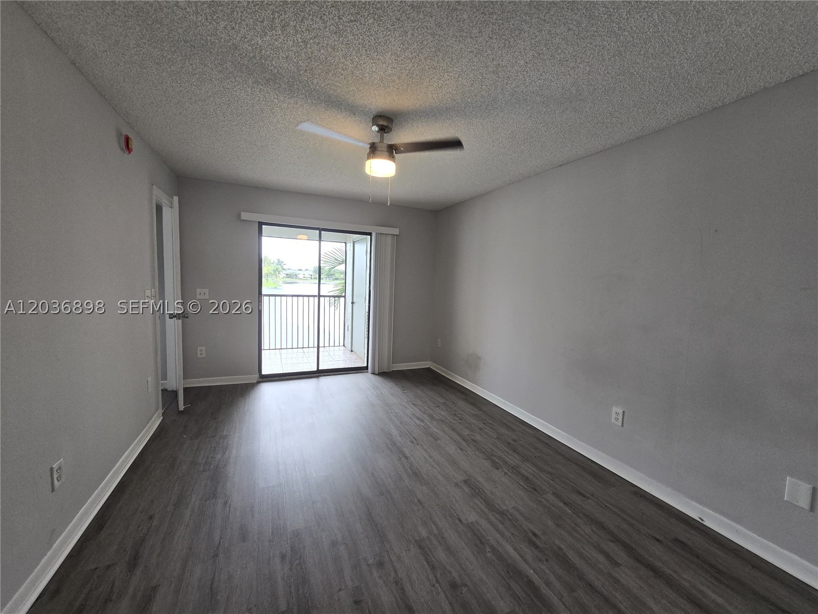 1024 S Independence Dr 1024e Property Photo 5
