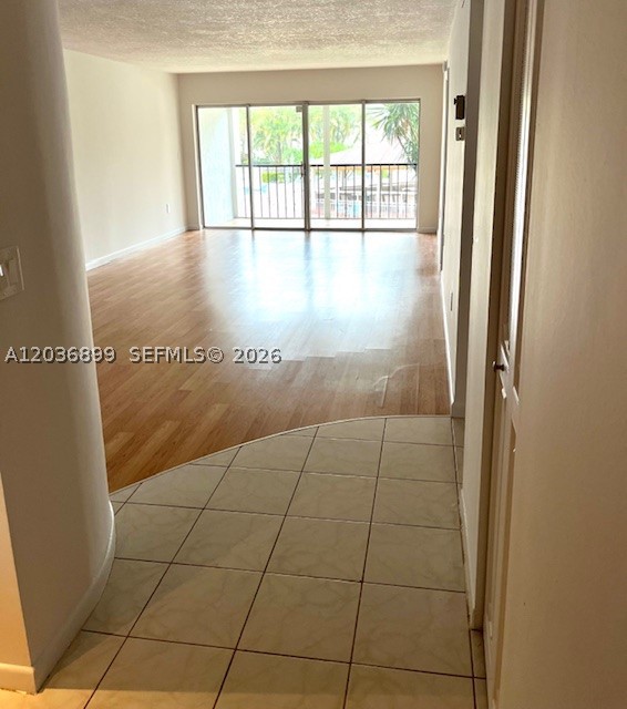 3920 Inverrary Blvd 204c Property Photo 8