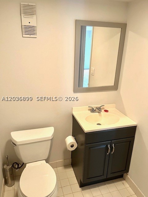 3920 Inverrary Blvd 204c Property Photo 10