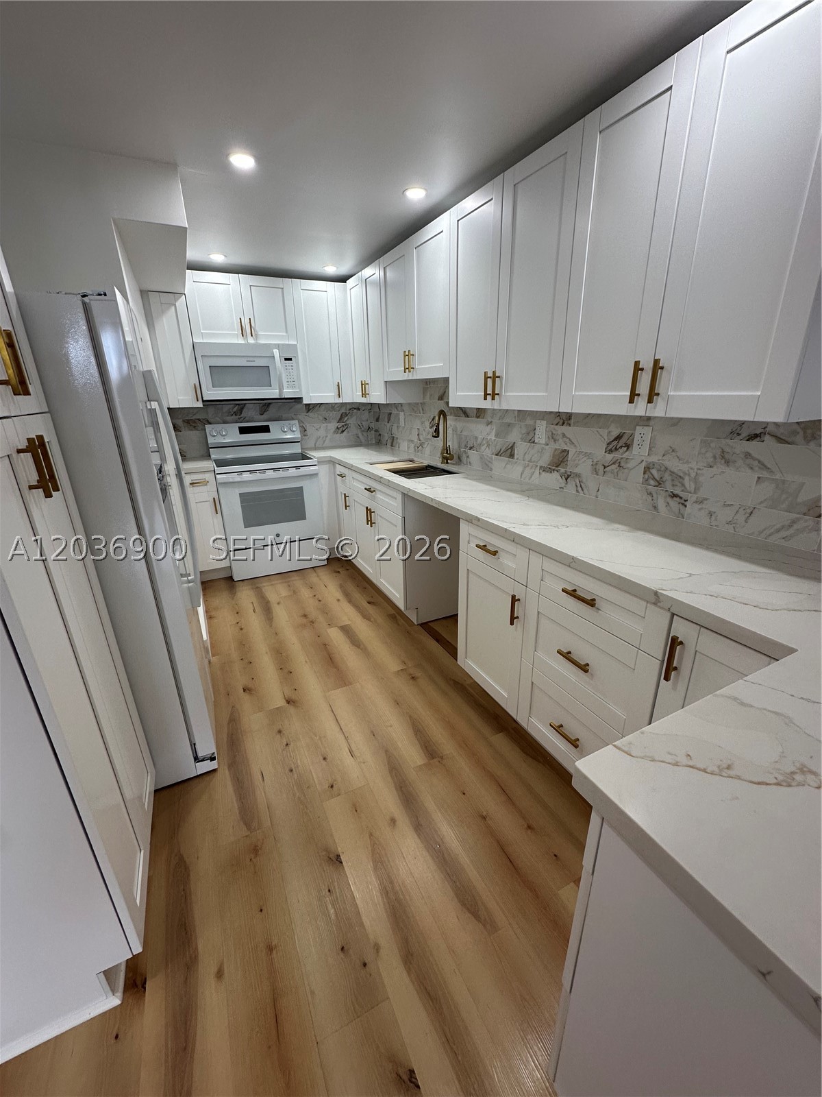 10090 NW 80th Ct 1158 Property Photo 1