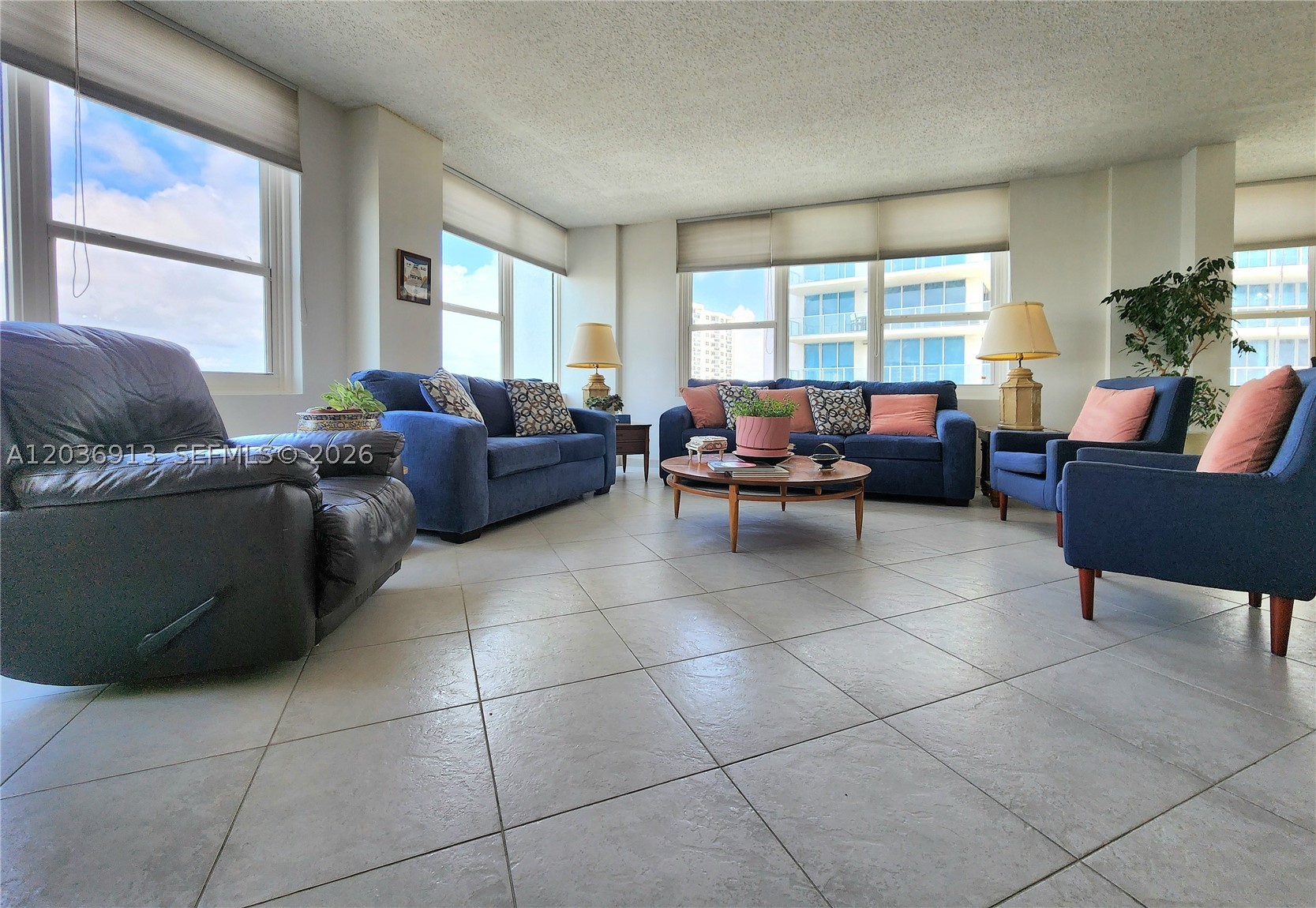 3505 S Ocean Dr 705 Property Photo 6