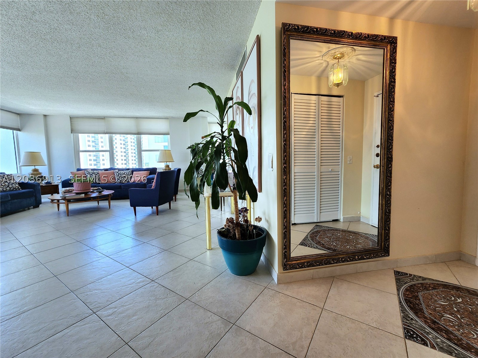 3505 S Ocean Dr 705 Property Photo 16