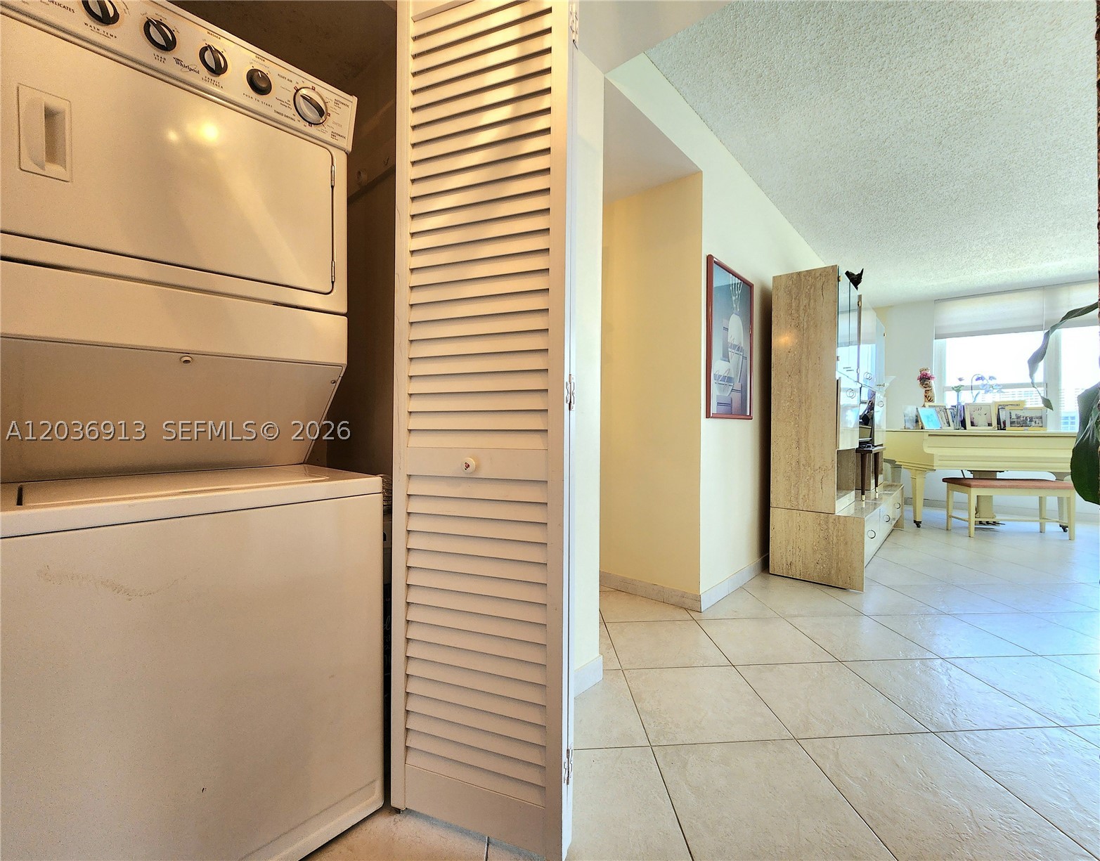 3505 S Ocean Dr 705 Property Photo 17