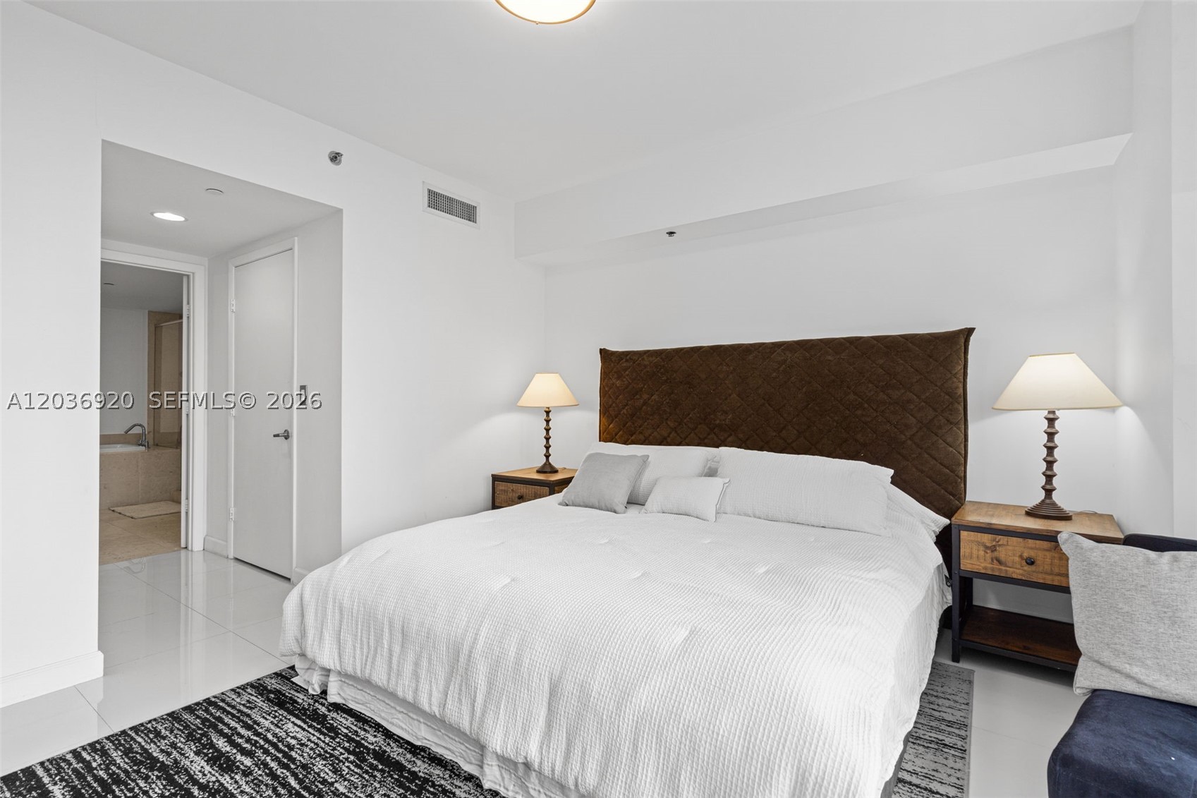 495 Brickell Ave 905 Property Photo 23