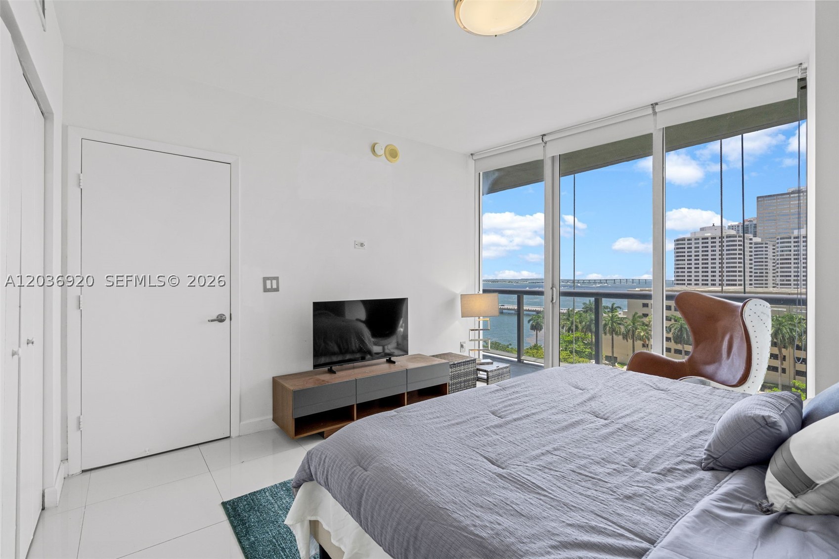 495 Brickell Ave 905 Property Photo 30