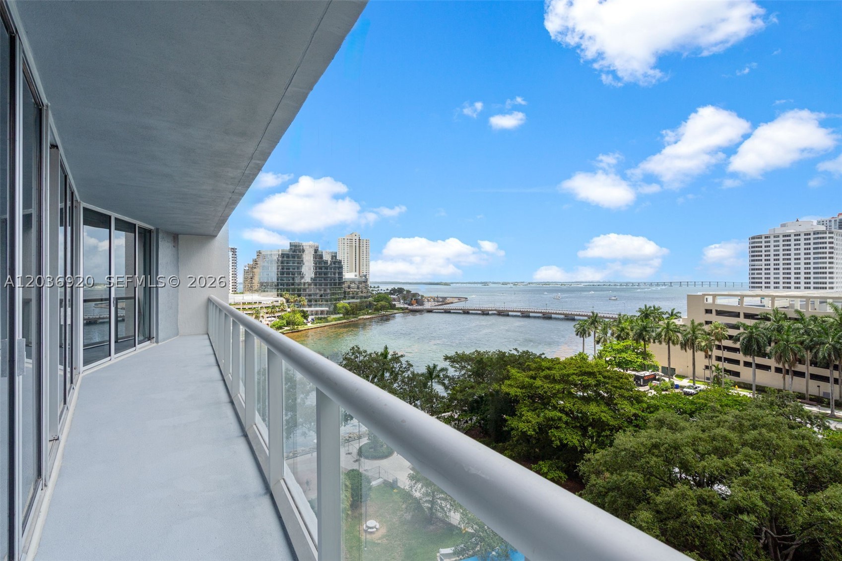 495 Brickell Ave 905 Property Photo 33