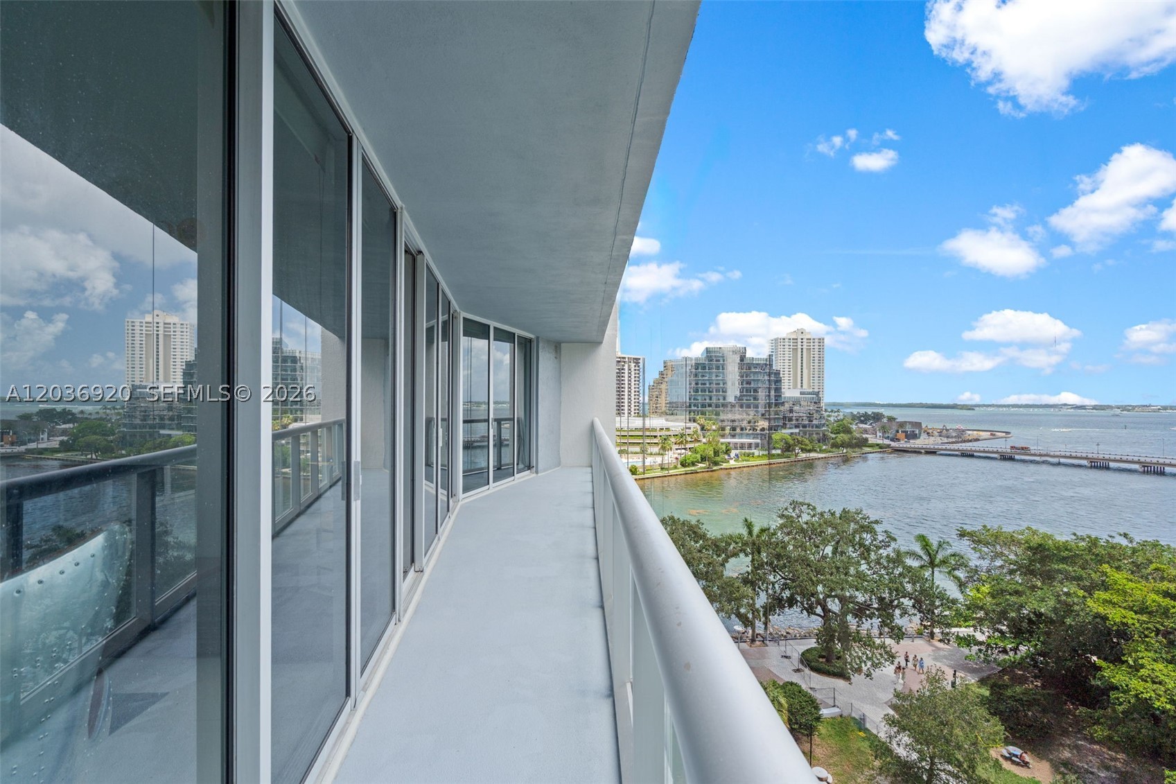 495 Brickell Ave 905 Property Photo 37