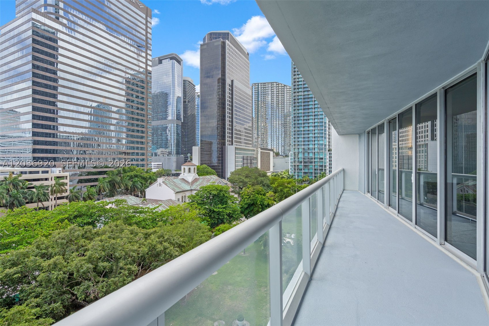 495 Brickell Ave 905 Property Photo 40