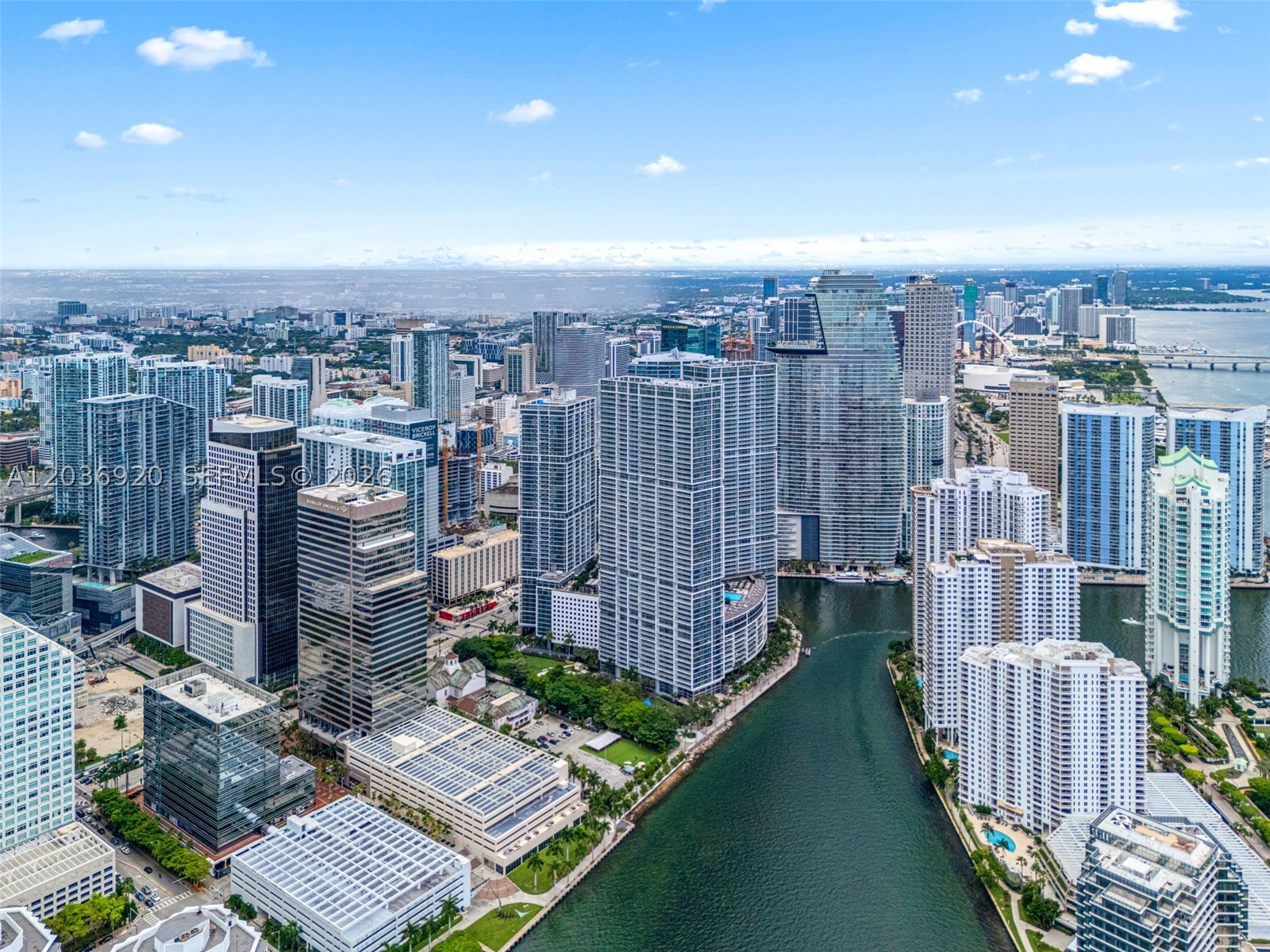 495 Brickell Ave 905 Property Photo 44