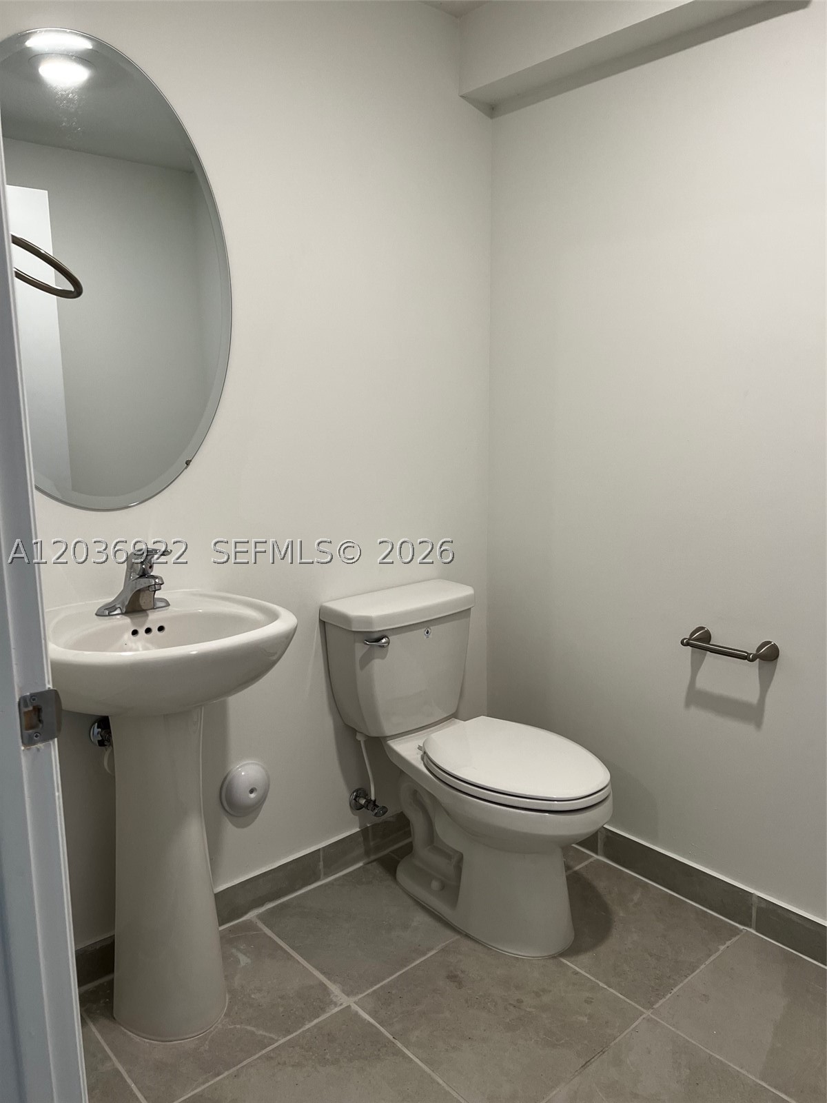 1120 Se 26th Ter 1120 Property Photo 16