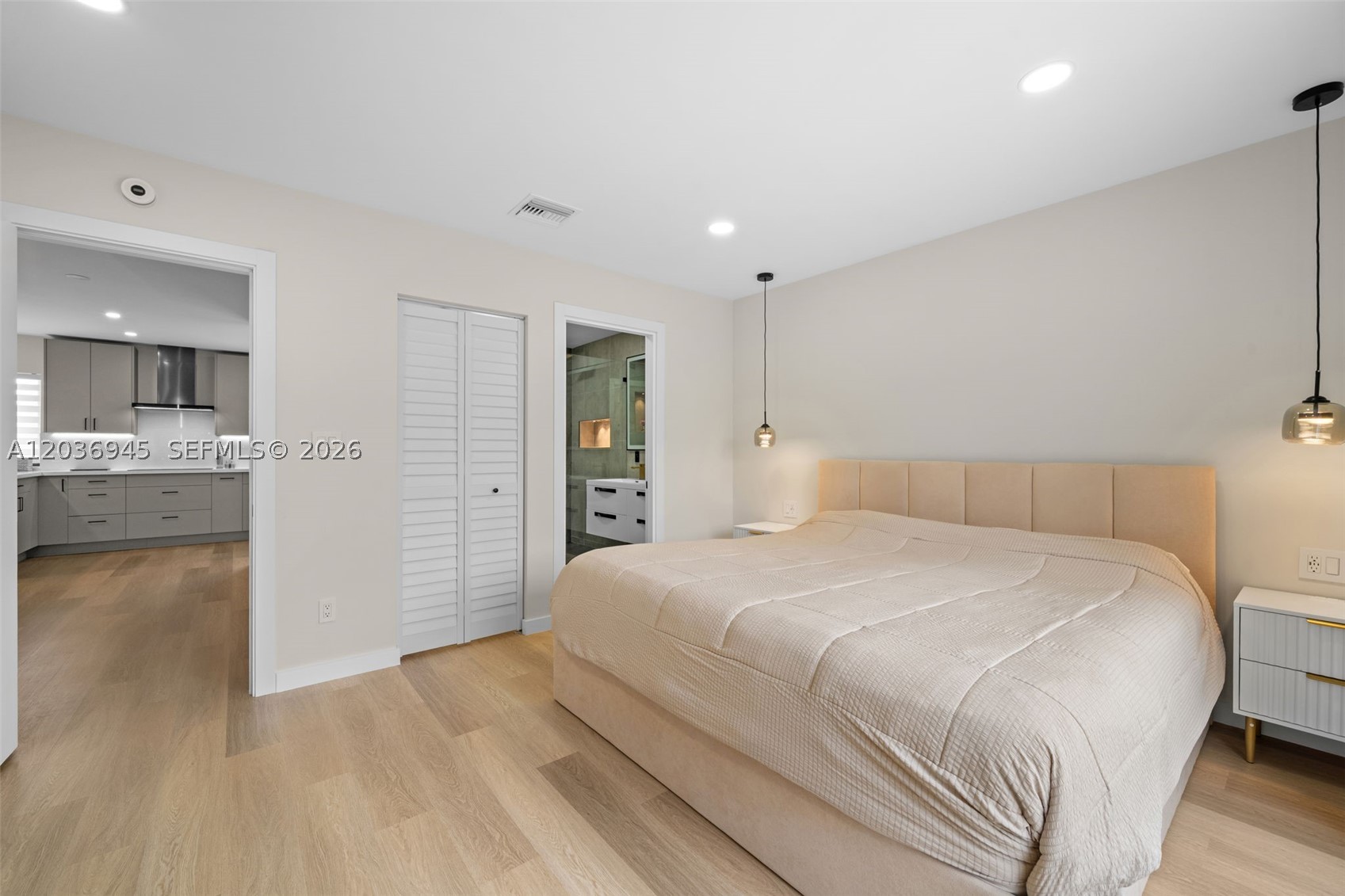 1178 Grant St Property Photo 13