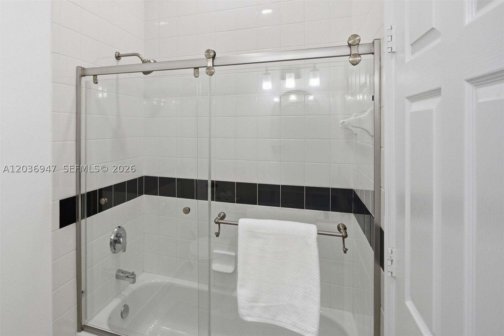 19308 Stonebrook St Property Photo 46