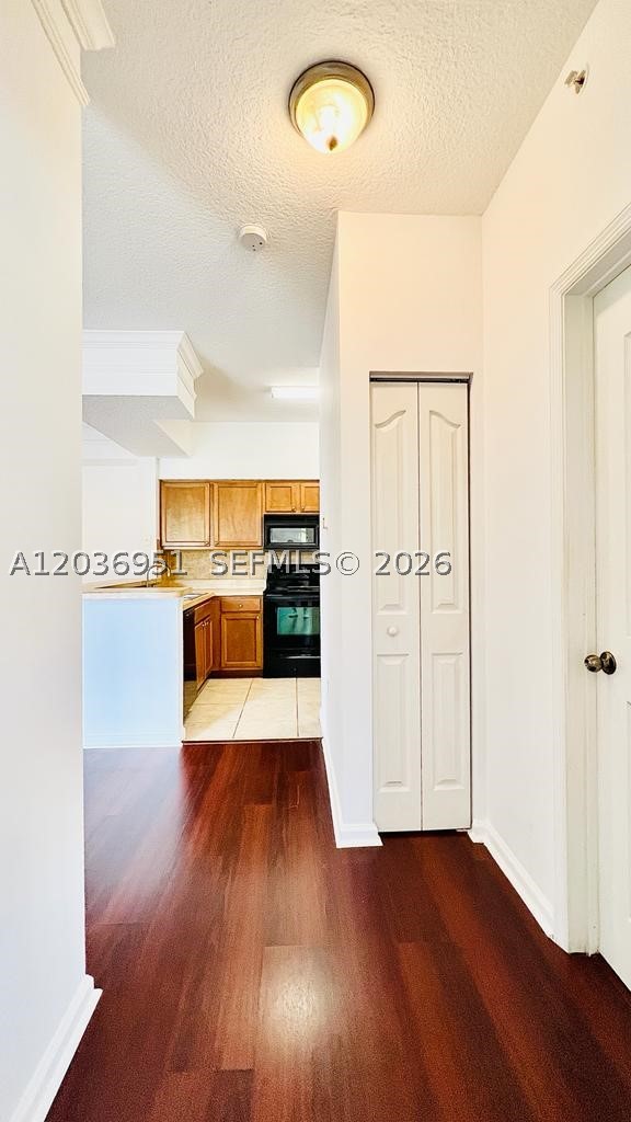 2304 E Myrtlewood Cir E 304 Property Photo 15