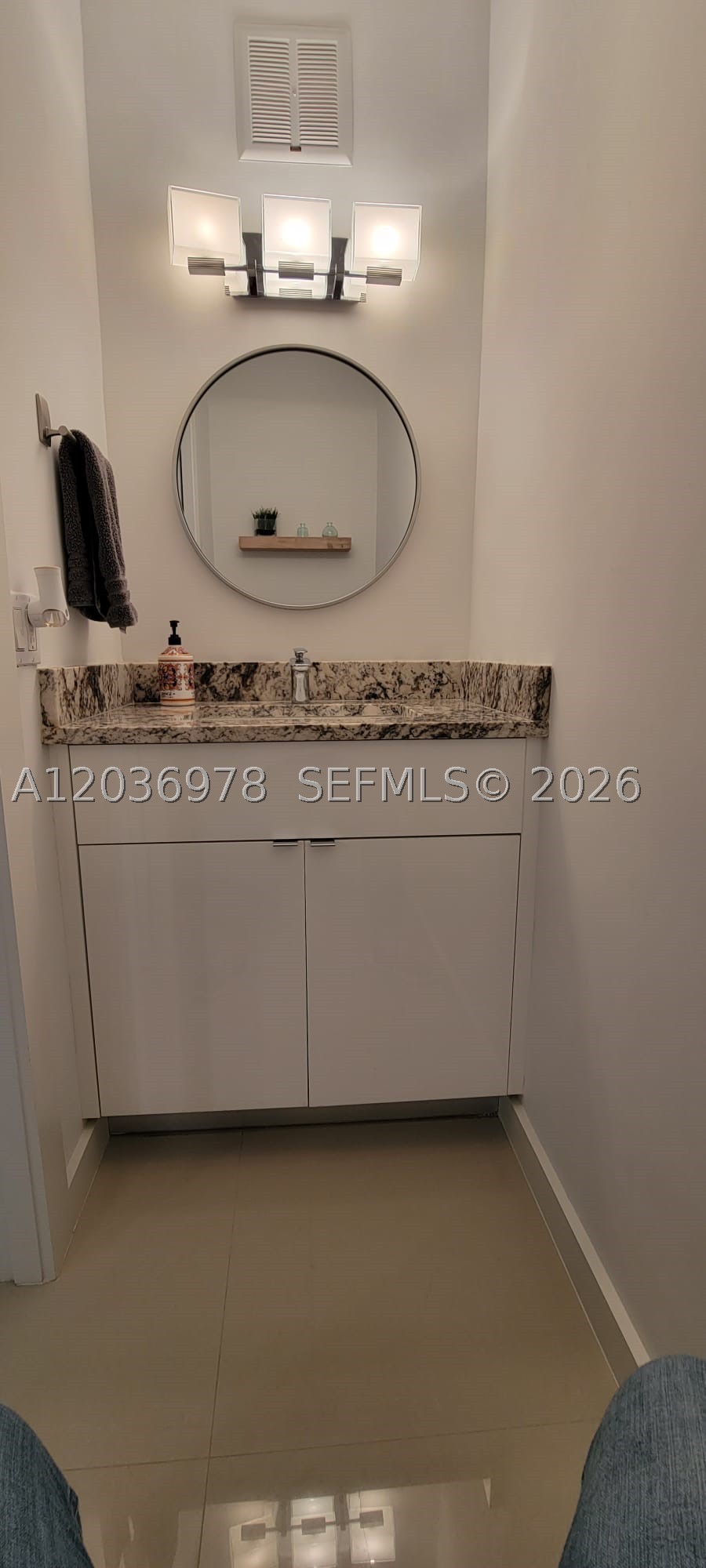 A12036978 Property Photo 23