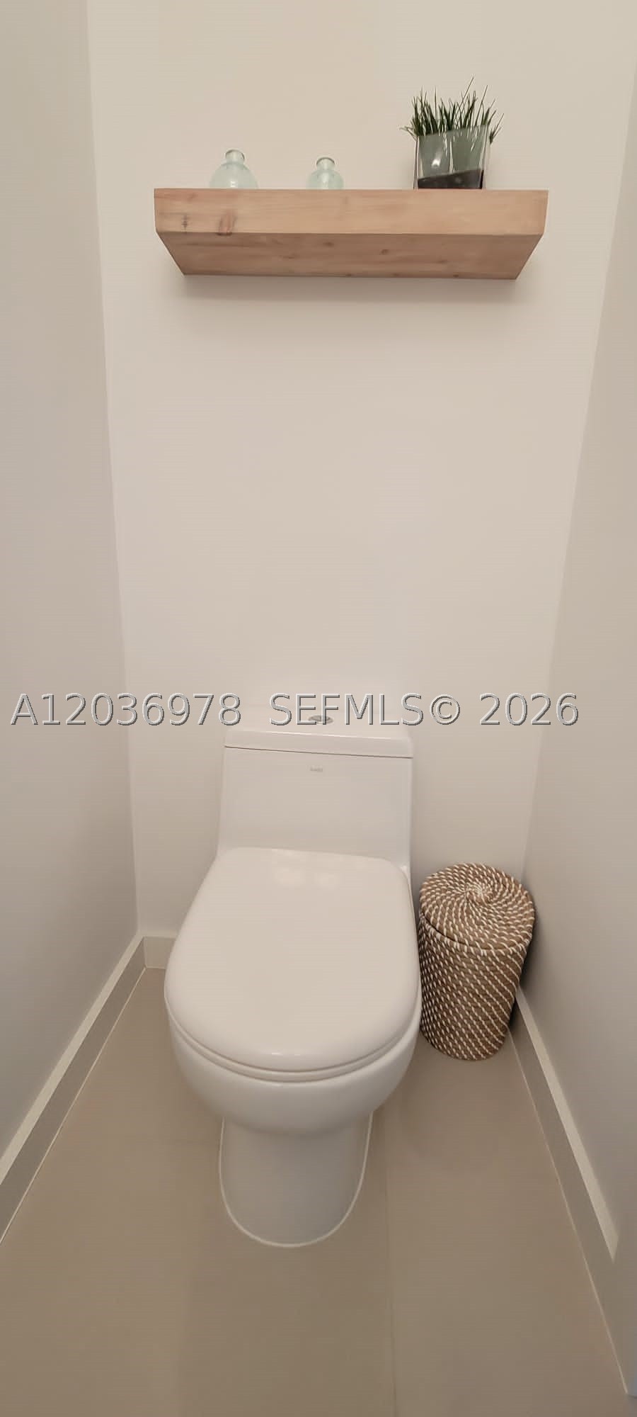 A12036978 Property Photo 26