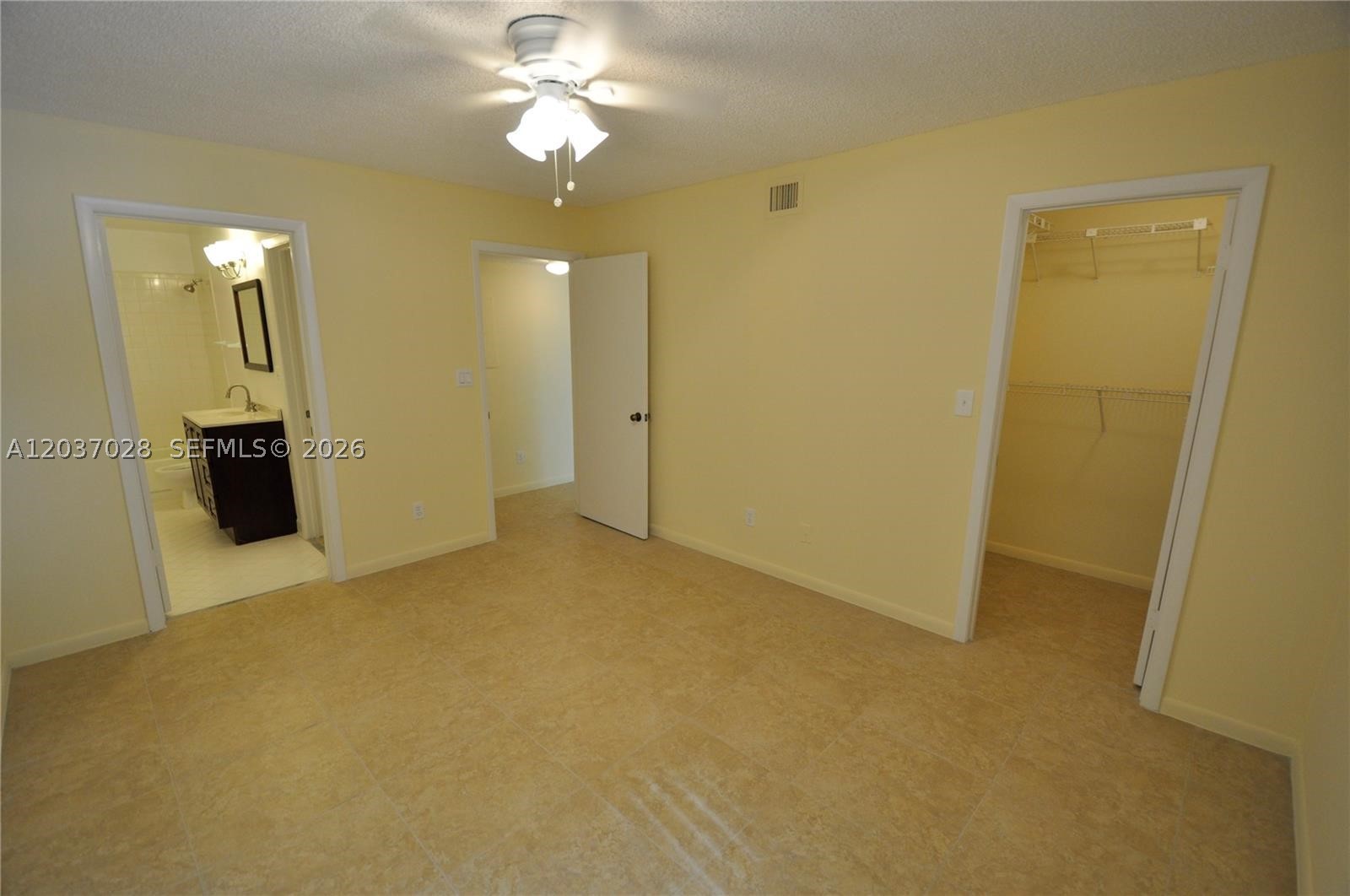 3473 Nw 44th St 103 Property Photo 10