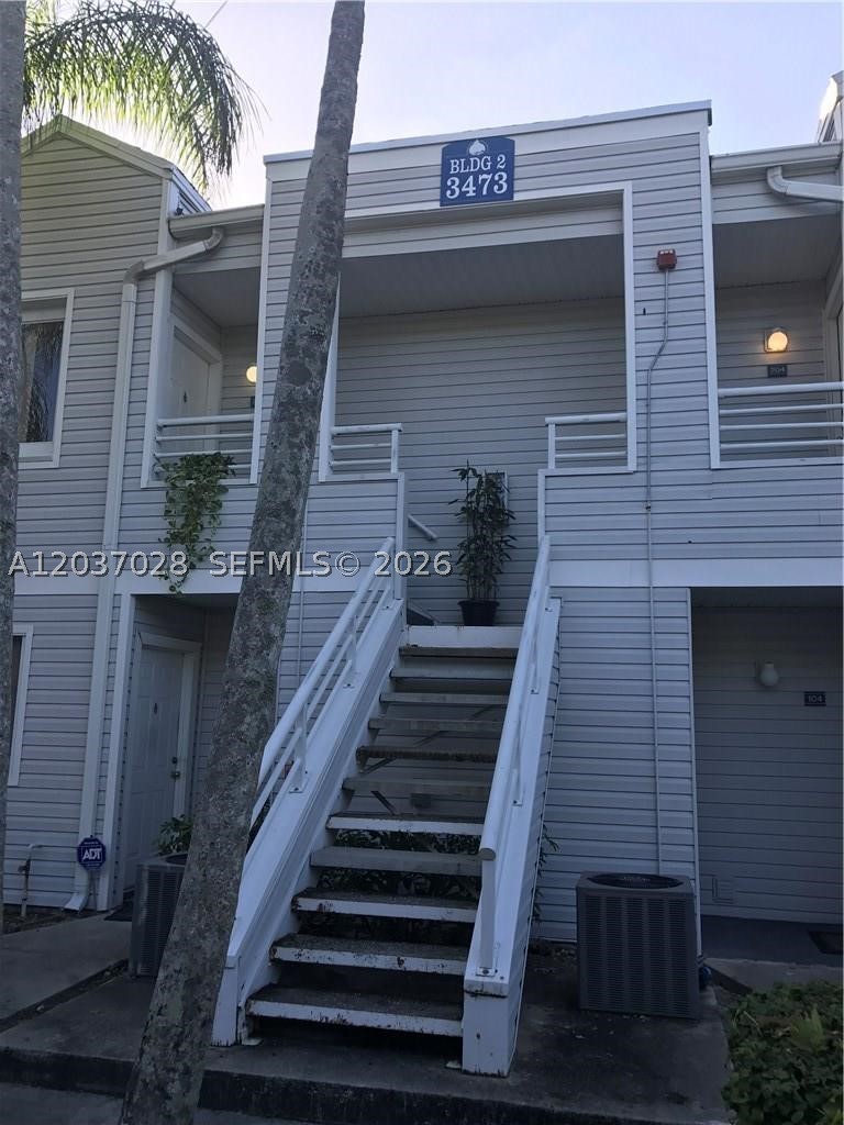 3473 Nw 44th St 103 Property Photo 13