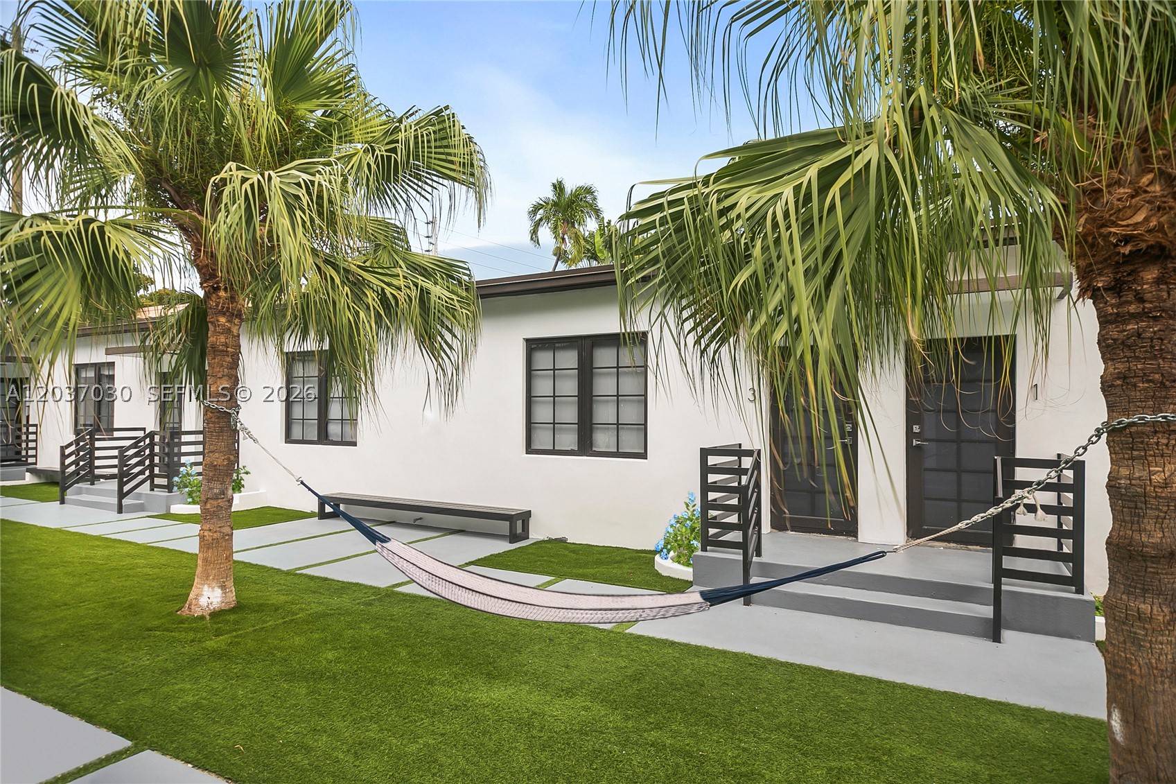 A12037030 Property Photo 3