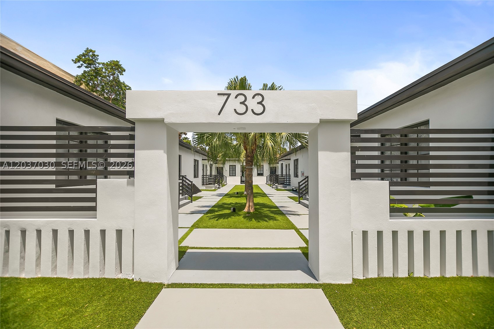 A12037030 Property Photo 5