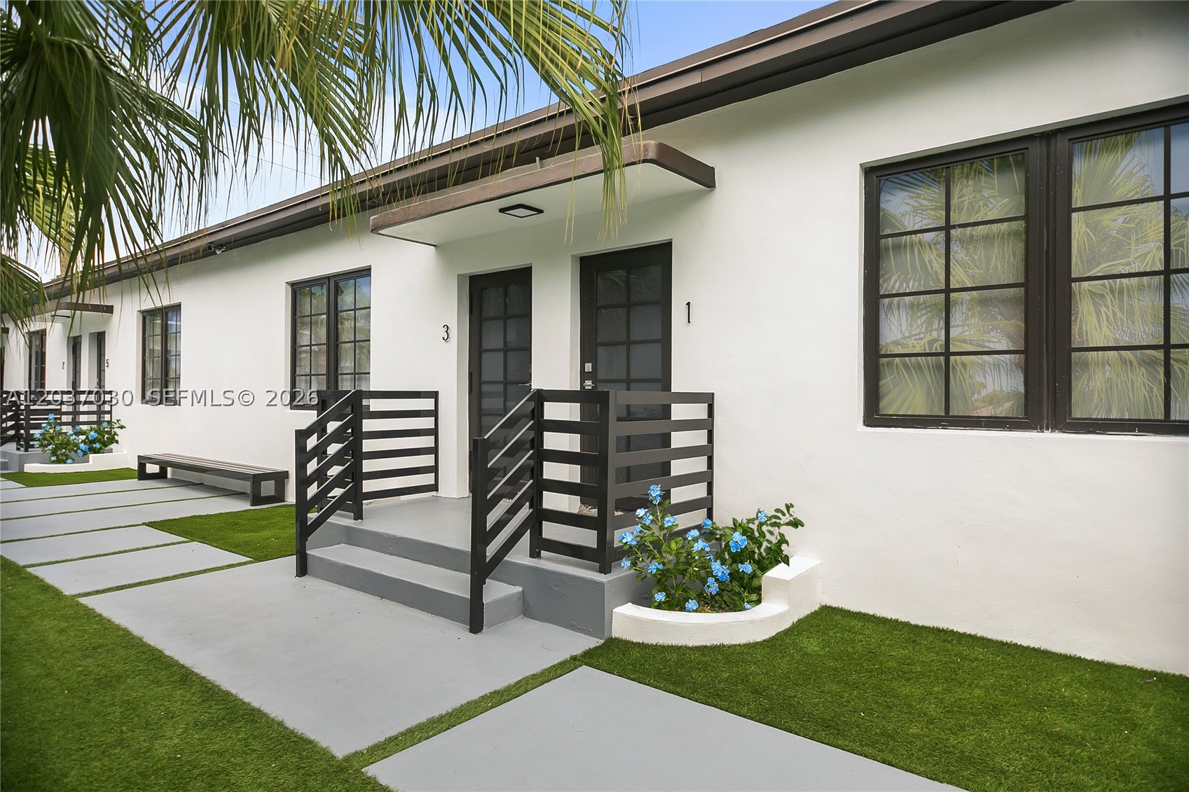 A12037030 Property Photo 6