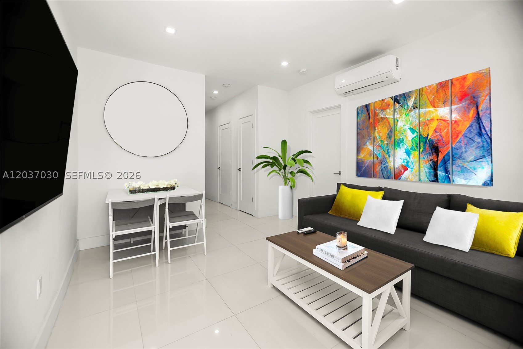 A12037030 Property Photo 15