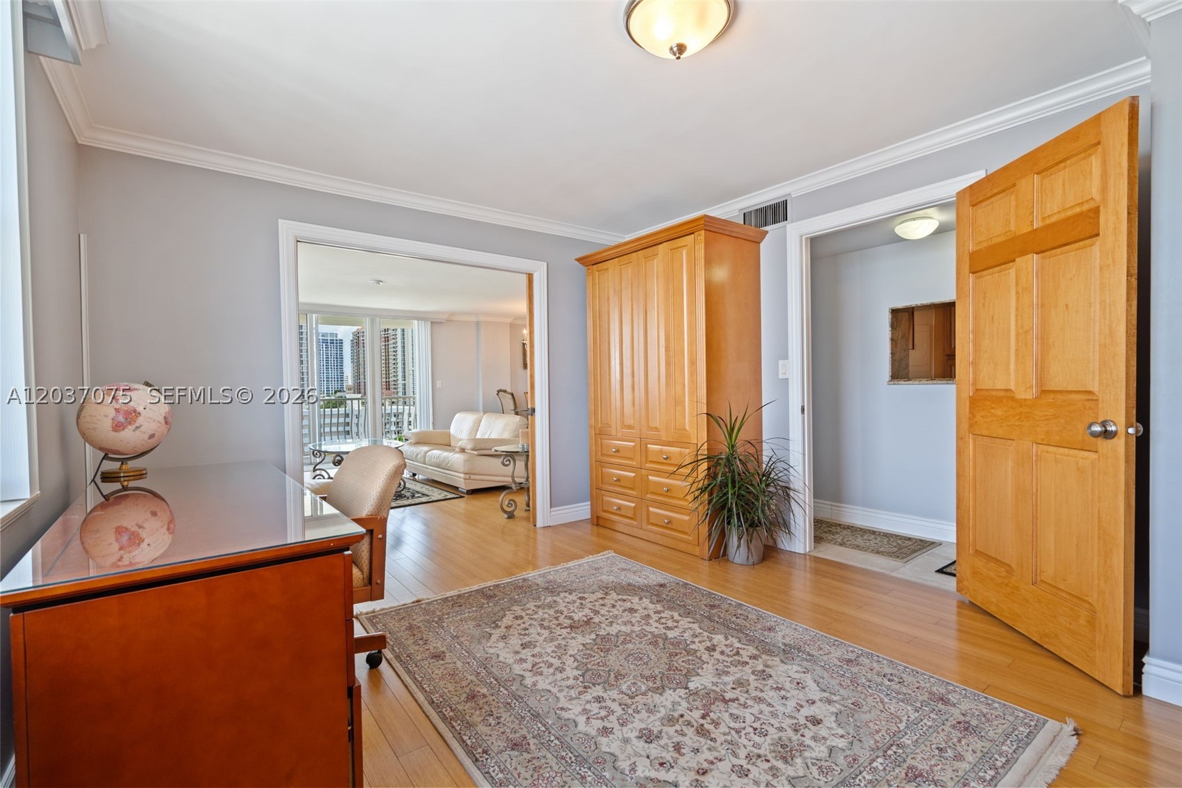 1 Las Olas Cir 809 Property Photo 8